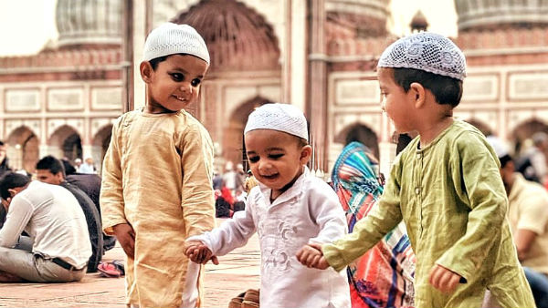 राष्ट्रपति-PM और राहुल ने देशवासियों से कहा-Eid Mubarak राष्ट्रपति-PM और राहुल ने देशवासियों से कहा-Eid Mubarak