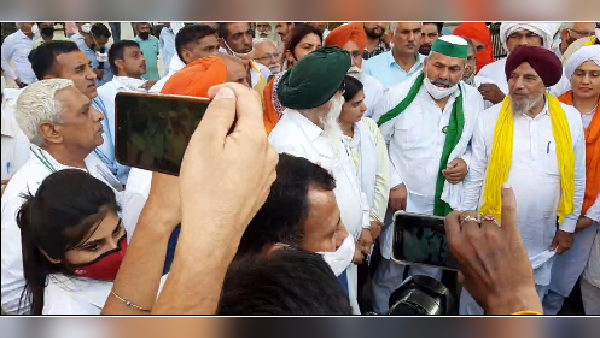 hisar farmers protest successful: thousands farmers gather in hisar kranti park, finally admin agree with them, now protesters return to home hisar farmers protest successful: thousands farmers gather in hisar kranti park, finally admin agree with them, now protesters return to home
