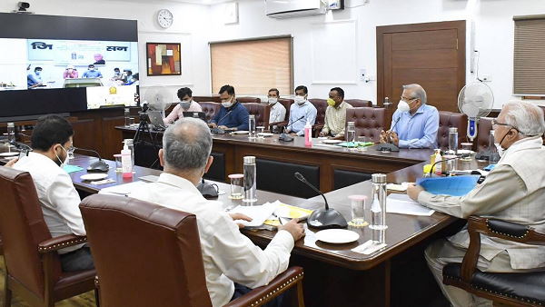 haryana chief minister manohar lal khattar On covid 19 situation and oxygen bed for patents haryana chief minister manohar lal khattar On covid 19 situation and oxygen bed for patents