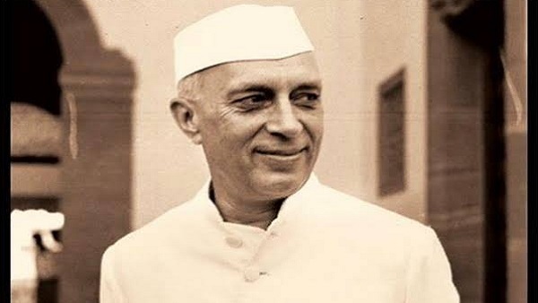 नेहरू को उनकी पुत्री इन्दिरा गांधी इसी वार्ड में मिलने आती थी