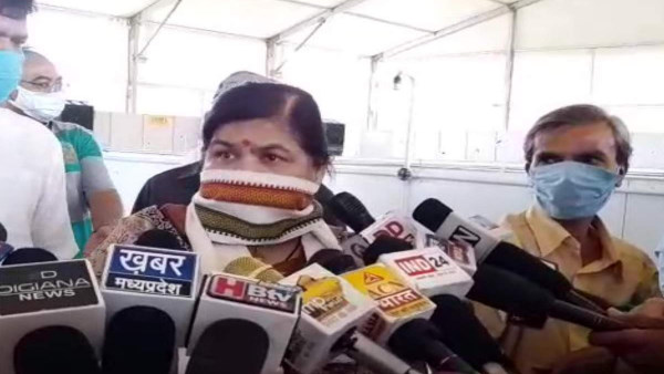 MP Minister Usha Thakur argues - Yagna has to be done to avoid the third wave of Corona MP Minister Usha Thakur argues - Yagna has to be done to avoid the third wave of Corona