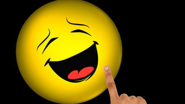 JOKES funny jokes husband wife jokes very funny jokes pregnancy par sas bahu JOKES funny jokes husband wife jokes very funny jokes pregnancy par sas bahu