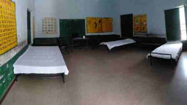 Agra News: 24 Corona patient ran away from covid Center Agra News: 24 Corona patient ran away from covid Center