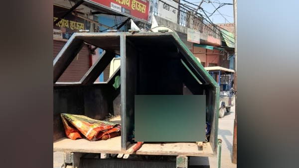 Municipality took body of Balamati in garbage van Municipality took body of Balamati in garbage van