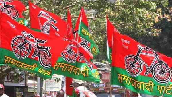 Samajwadi Party criticizes Yogi government for lack of oxygen Samajwadi Party criticizes Yogi government for lack of oxygen