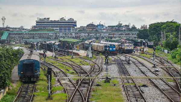 मंगलवार से ही रद्द हो गईं ये ट्रेनें