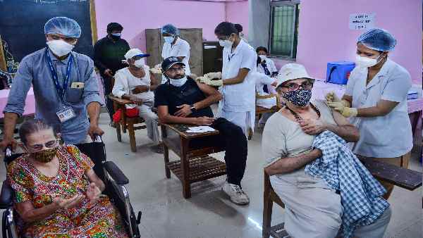 कोविशील्ड को लेकर क्या सोच रहे हैं ?