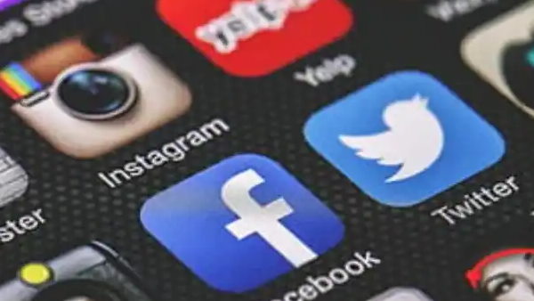 Google, Facebook, WhatsApp submit details under new IT rules Twitter not following rules Google, Facebook, WhatsApp submit details under new IT rules Twitter not following rules