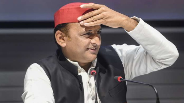 BSP 9 MLA meet Akhilesh Yadav may join Samajwadi Party says Sources BSP 9 MLA meet Akhilesh Yadav may join Samajwadi Party says Sources