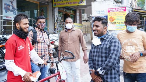 10 घंटे के भीतर ही 60 हजार रुपए जुटाए