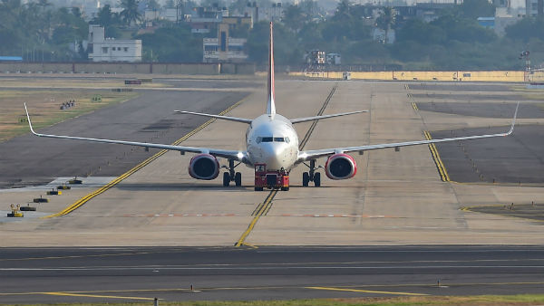 man phone call regarding presence of bomb Delhi Patna flight apprehended by Delhi Police man phone call regarding presence of bomb Delhi Patna flight apprehended by Delhi Police