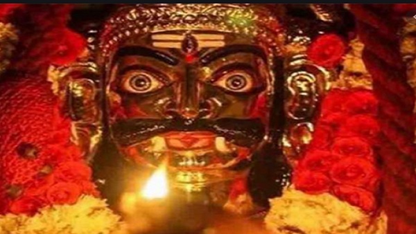 कालाष्टमी आज, भय मुक्त रहना है तो कीजिए काल भैरव की आरती कालाष्टमी आज, भय मुक्त रहना है तो कीजिए काल भैरव की आरती