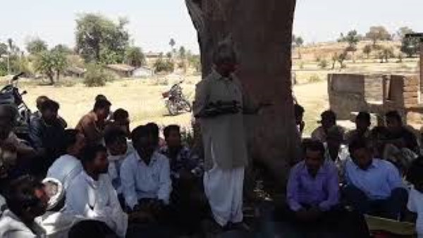 अज्ञात के खिलाफ मामला दर्ज करवाया