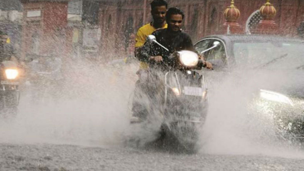 गुजरात में जमकर बरसे बदरा