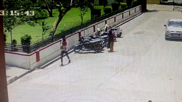 baran man along with wife and child steal bikes from District hospital baran man along with wife and child steal bikes from District hospital
