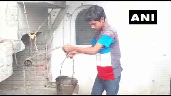 गांव वालों के लिए अभी 5-10 फीट गहराई तक खोदेंगे कुआं