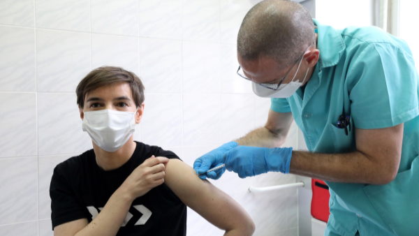 United Kingdom approves Pfizer/BioNTech COVID shot for 12 to 15 year olds United Kingdom approves Pfizer/BioNTech COVID shot for 12 to 15 year olds