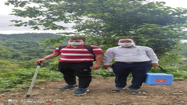 इंटरनेट पर छाए मीणा