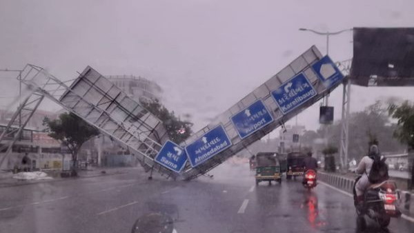 Gujarat rains: IndiGo aircrafts sustained damages at Ahmedabad airport Due to thunderstorm Gujarat rains: IndiGo aircrafts sustained damages at Ahmedabad airport Due to thunderstorm
