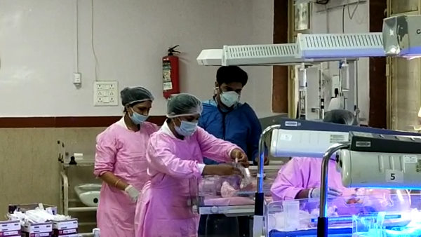 36 घंटे बाद लौटे माता पिता