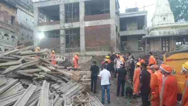 Kashi Vishwanath Dham building collapsed in varanasi, two labourers no more Kashi Vishwanath Dham building collapsed in varanasi, two labourers no more
