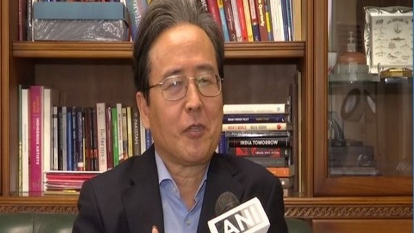वैक्सीन कोविशील्ड का डोज लेने वाले इंडियन की बिना क्वारंटीन दक्षिण कोरिया में एंट्री वैक्सीन कोविशील्ड का डोज लेने वाले इंडियन की बिना क्वारंटीन दक्षिण कोरिया में एंट्री