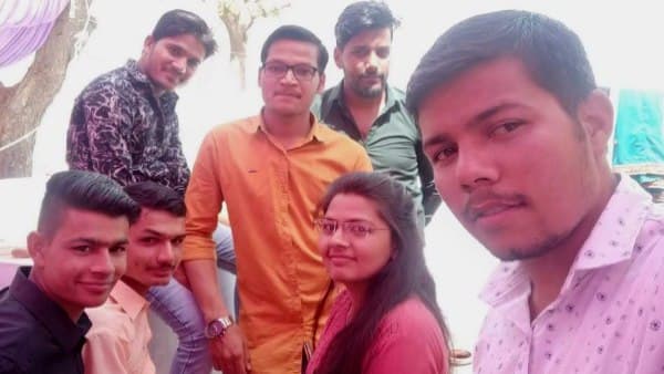 फेसबुक सिक्योरिटी सेंटर को भेजा मैसेज