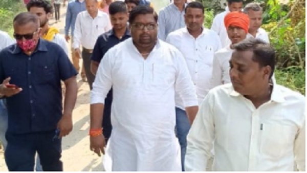 'करोड़ों में एक होता है तुम्हारे जैसा दोस्त'