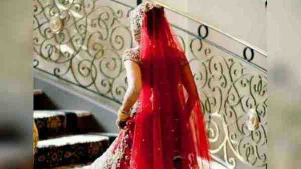 Mahoba News: Dulhan run away from house of marriage with jewelry and cash Mahoba News: Dulhan run away from house of marriage with jewelry and cash