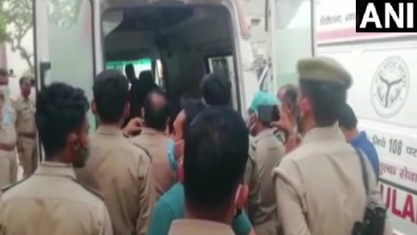 one cow smuggler lost life after clash with villagers in mathura one cow smuggler lost life after clash with villagers in mathura