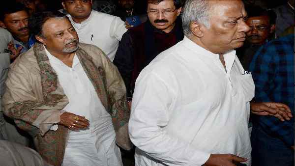 टीएमसी में पक चुकी है मुकुल रॉय की खिचड़ी ?