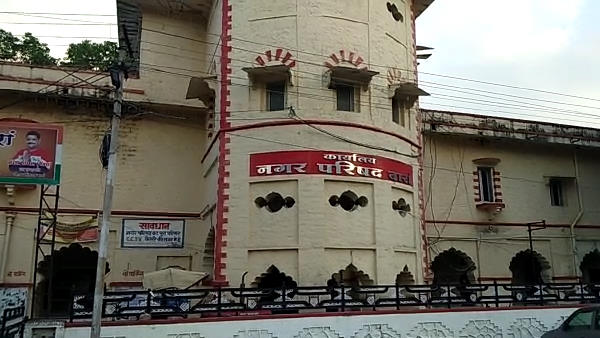 ओमप्रकाश वाल्मीकि जिंदा लौटा