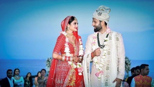 नुसरत जहां ने अपनी शादी को बताया अवैध