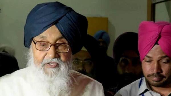 Former Punjab Chief Minister Parkash Singh Badal will not faces SIT on June 16 Former Punjab Chief Minister Parkash Singh Badal will not faces SIT on June 16