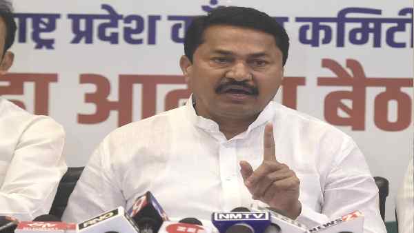 Congress spoke for the first time on Sharad Pawars campaign on the Third Front, only BJP would benefit from this Congress spoke for the first time on Sharad Pawars campaign on the Third Front, only BJP would benefit from this
