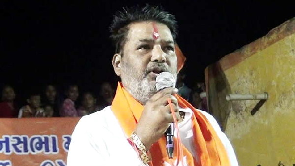 Parshottambhai Solanki, Minister of Fishery in the Government of Gujarat, targets his govt on fishermen issues Parshottambhai Solanki, Minister of Fishery in the Government of Gujarat, targets his govt on fishermen issues