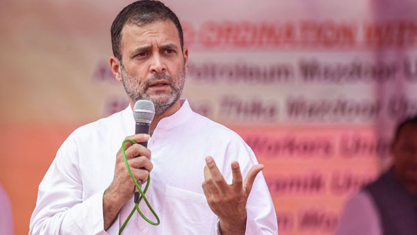 वैक्सीनेशन के लिए प्राइवेट अस्पतालों के पैसे लेने पर राहुल गांधी ने PM से पूछा एक आसान सा सवाल, जानिए क्या वैक्सीनेशन के लिए प्राइवेट अस्पतालों के पैसे लेने पर राहुल गांधी ने PM से पूछा एक आसान सा सवाल, जानिए क्या
