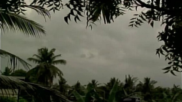 केरल में 12 स्थानों पर तेज बारिश
