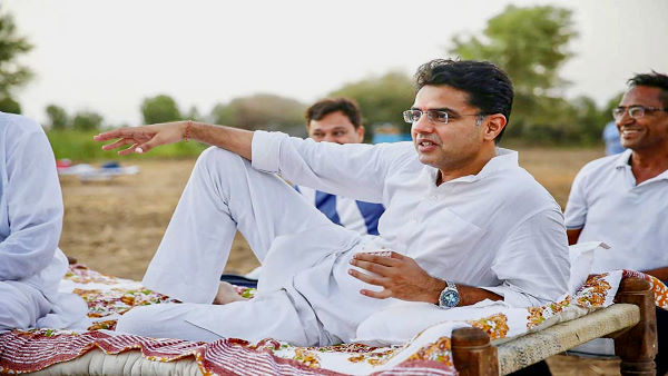 Sachin Pilot vs Ashok Pilot Fear of Rajasthan political crisis 2021 Sachin Pilot vs Ashok Pilot Fear of Rajasthan political crisis 2021