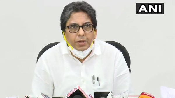Central issue notice to former WB chief secretary Alapan Bandyopadhyay gives 30 days to submit reply Central issue notice to former WB chief secretary Alapan Bandyopadhyay gives 30 days to submit reply