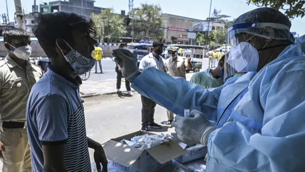Karnataka govt relaxed lockdown restrictions in districts with less than 5 per cent Covid 19 case Karnataka govt relaxed lockdown restrictions in districts with less than 5 per cent Covid 19 case