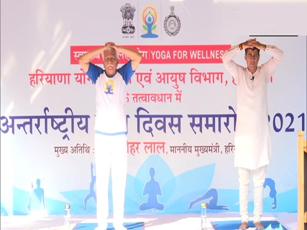 International yoga day 2021 today: haryana cm manohar lal khattar yoga in chandigarh International yoga day 2021 today: haryana cm manohar lal khattar yoga in chandigarh