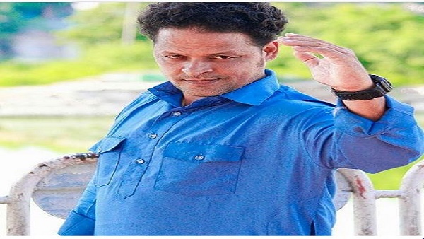 नहीं भर पा रहे बेटी की स्कूल फीस