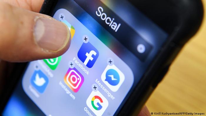 in spats with twitter indias government begins messaging shift to rival koo in spats with twitter indias government begins messaging shift to rival koo