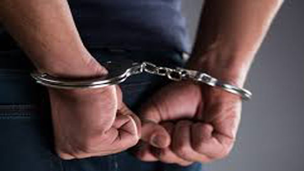 न्यूरोलॉजिस्ट और एमडी किया गिरफ्तार
