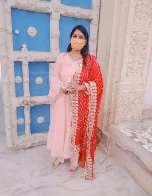 पिता लेखा सेवा से रिटायर