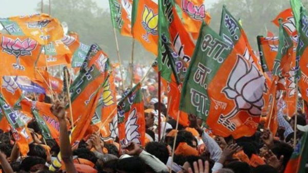 Maharashtra BJP MLAs have decided to donate their 1 month salary for relief to the flood affected Maharashtra BJP MLAs have decided to donate their 1 month salary for relief to the flood affected