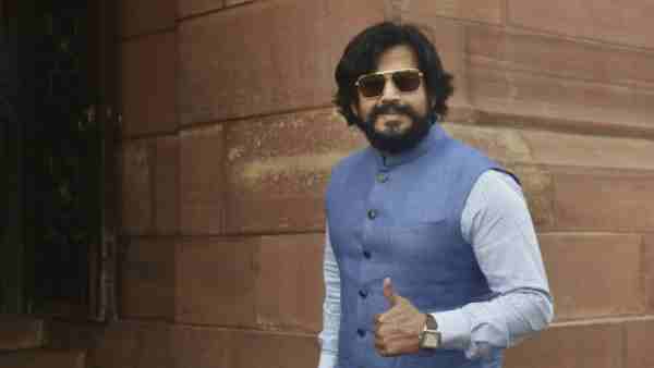 Modi Cabinet Expansion: MP Ravi Kishan called to Delhi may become minister in modi cabinet Modi Cabinet Expansion: MP Ravi Kishan called to Delhi may become minister in modi cabinet