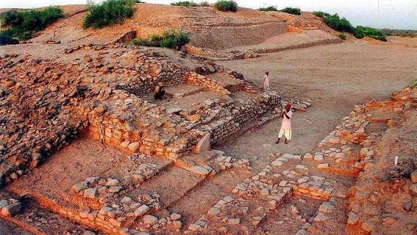 Harappan city of Dholavira Harappan city of Dholavira