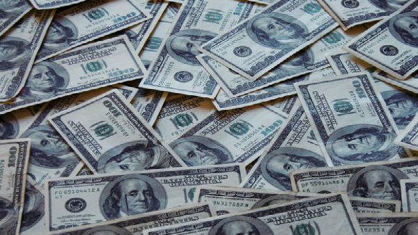 उबर ईट्स में काम करने वाली महिला ने भी जीती 1.87 करोड़ की लॉटरी